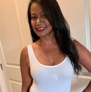 Meet your Posher, Awilda